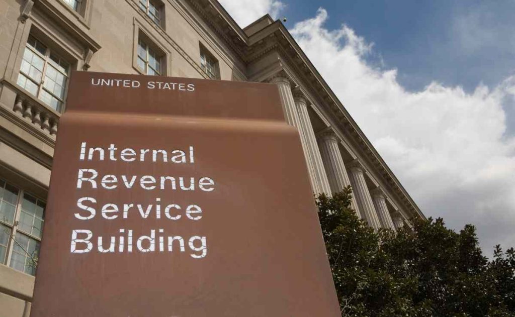 IRS Commits to Fully Paperless Tax Processing by 2025