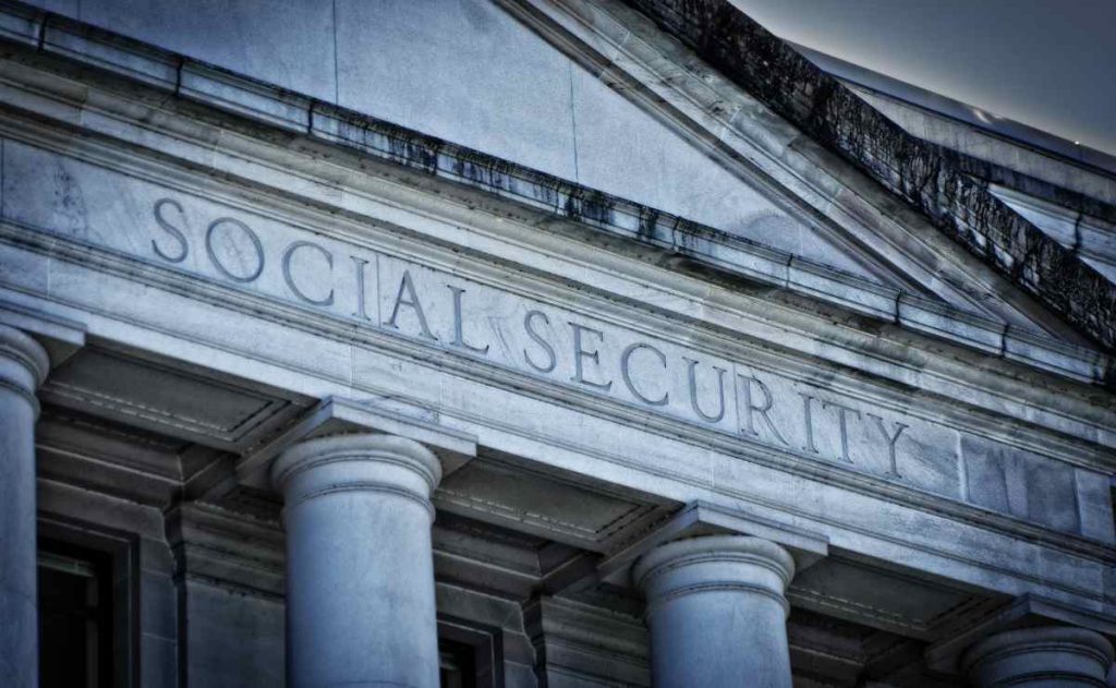 How Does Irs Tax Social Security Income